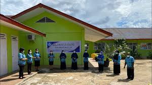 Sekolah pensil warna pendidikan cat warna warni kreatif alat tulis belajar. Profil Sekolah Sdlb Inpres 73 Sorong Papua Barat Youtube