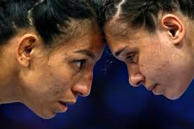 Luisa Valverde mantiene opciones de medalla en los 57 kg de lucha