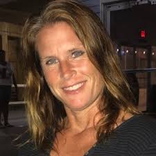 Dianna Eberl's Instagram, Twitter & Facebook