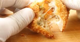Tumis 2 ulas bawang putih yang dihiris nipis hingga kekuningan. Resepi Bebola Ayam Cheese Homemade Goreng Paling Mudah Aneka Resepi Mudah Dan Sedap