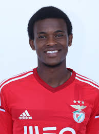 Nelson semedo is a physically strong man with a lean figure and a decent height of 1.77 m (5 ft 10 inches). Nelson Semedo Statistics History Goals Assists Game Log Wolverhampton Wanderers