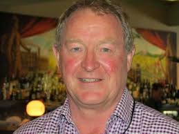 Master of Wine returns to judging panel