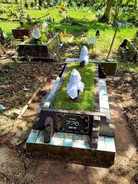 Ziarah kubur adalah sebuah amalan yang disyari'atkan. Saya Memang Dah Lama Nak Terapi Al Quran Singapura Facebook