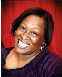 Delois Robertson's Instagram, Twitter & Facebook