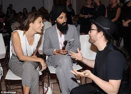 You'll also visit historic sites and city landmarks like the iconic union station, the. Marisa Tomei S Parents Rebuild Entry Of Nyc Townhouse Daily Mail Online