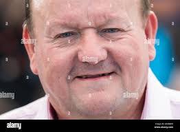 Dave Llewellyn's Instagram, Twitter & Facebook