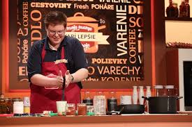 Lep?ie ako tvoja deti archiv. Moja Mama Vari Lepsie Ako Tvoja 2015 Galeria Z Filmu Csfd Sk