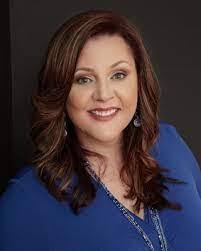 Wendy Newcomb's Instagram, Twitter & Facebook