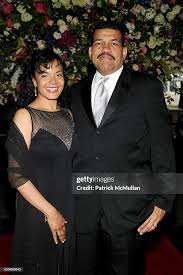 Carmen Gay and Darrell Gay attend THE NEW YORK BOTANICAL GARDEN 2008...  News Photo