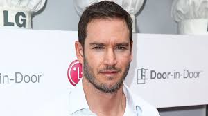 Mark-Paul Gosselaar: I Dyed My Hair Blonde Constantly for 'Saved By the  Bell'