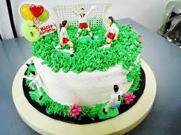 Hometema hello kittydekorasi kek hari jadi bertemakan hello kitty. Akina Bakery Kek Hari Jadi Tema Bola Sepak Customer Dari Facebook