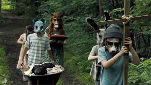The creed home in pet sematary in located in hancock, maine. Pet Sematary 2019 Review How Does It Compare To Stephen King S 1983 Novel Milk Magazine