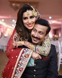 Syeda madiha zehra naqvi (official page), subh ki kahani is a very famous morning show is airing on pakistan's famous television. Beautiful Pictures Of Faisal Sabzwari With His Wife Madiha Naqvi Showbiz Pakistan