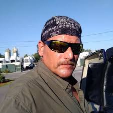 Do you guys get this problem? you are building something and it looks  brilliant and you are so proud of what you've made then the further you  step away the wonkier it