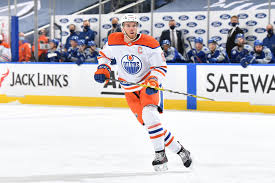 Whatever it takes follows the most physically and emotionally challenging offseason of connor mcdavid's career. Oilers Star Connor Mcdavid Undresses Several Leafs For Unworldly Goal