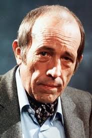 They Were Welsh 🏴󠁧󠁢󠁷󠁬󠁳󠁿 STAN STENNETT 1925-2013 entertainer Today,  would've been his 100th birthday. Born in Pencoed, Bridgend, July 1925. For  the twilight of his life he lived