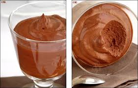 Mousse De Chocolat 2 Ingredients 5 Minutes De Preparation Recette Mousse Au Chocolat Recettes De Cuisine