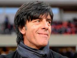 This is the profile site of the manager joachim löw. Joachim Low Ich Sehe Bei Uns Ein Extrem Gutes Team Nationalelf Badische Zeitung
