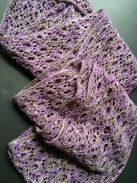 The noro striped scarf is a common pattern that's been written up by many knitters over the years. 50 Infinity Scarf Patterns You Ll Love Allfreeknitting Com