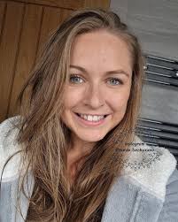 ❤️ 𝙇𝙚𝙩'𝙨 𝙘𝙤𝙢𝙚 𝙞𝙣𝙨𝙞𝙙𝙚 𝙢𝙚 :* ❤️❤️❤️❤️❤️❤️ Follow me for watch  more 👆👆👆👆. . . . . Megan Fox😍 #jenniferlopez #alexandradaddario  #AngelinaJolie #MeganFox #margotrobbie #chrisevans #ChristianBale  #AnneHathway #BrieLarson ...