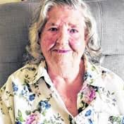 Sue Ullery's Instagram, Twitter & Facebook