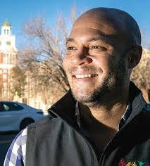 Deborah Cella's Instagram, Twitter & Facebook