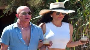 Setting a new high for a home sold in california, mr. Amazon Boss Jeff Bezos Gifts La S Most Expensive House Worth Rs 1 178 Crore To His Girlfriend Businesstoday