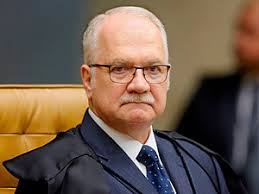 Fachin concede HC por flagrante convertido em preventiva de ofício