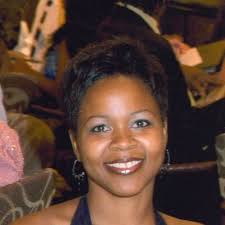 Lisa Brannock's Instagram, Twitter & Facebook