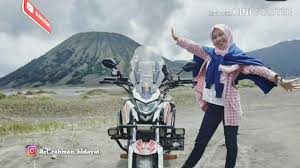 Foto prewedding dengan motor drag dunia ottomotif. Modifikasi Motor Cb 150 R Klasik Radea