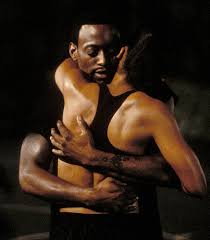 The lives and loves of two next door neighbors, quincy and monica, are wonderful weaved in a tapestry that will have you amazed! Love Basketball Cinestudio
