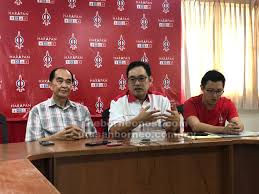 Bahaya menggunakan perlembagaan untuk tujuan politik. Km Ahli Parlimen Gps Diminta Sokong Pindaan Perkara 1 2 Perlembagaan Persekutuan Utusan Borneo Online