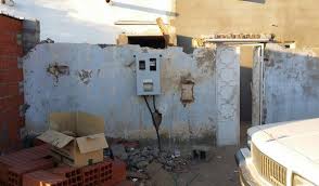 عاجل الامطار جلبت معجزة لهذه الاسرة الفقيرة من حفر الباطن