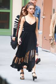 Remember when selena gomez was the star of a disney show? Selena Gomez S Best Looks Selena Gomez Street Style