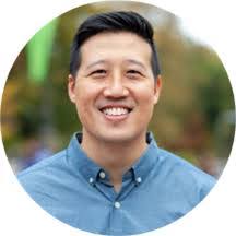 Kenneth Van's Instagram, Twitter & Facebook