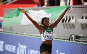 Ese brume ona ilk uluslararası deneyim kazanmıştır 2013 genç afrikalı şampiyonasında içinde réduit o nijeryalı 4 x 100 metre bayrak ile 46.28 s yanı sıra, 6,33. Ese Brume Breaks Ajunwa S 25 Year African Long Jump Record Thecitizen It S All About You