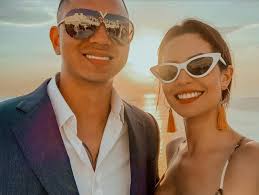 Hot mom Anna Đinh, nữ CEO mang hai dòng máu Việt