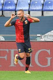 Doppio dribbling di #pjaca sulla sinistra, movimento verso il centro e destro a giro che non trova il bersaglio! Pjaca Volevo Venire Qui Volevo Giocare Pianetagenoa1893