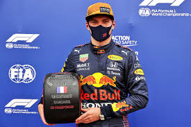De zender begint om 14:15 met de voorbeschouwing. Verstappen Pakt Ijzersterke Pole Position Voor Gp Van Frankrijk