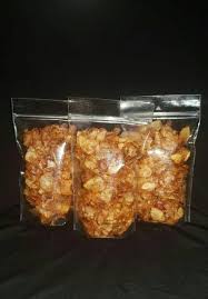 Cara membuat keripik pisang manis.bunda punya banyak stock pisang mentah yang banyak dan bingung mau dibikin apa?di olah jadi keripik pisang manis saja bun.lumayan loh buat camilan keluarga saat bersantai, dibawa ke kantor buat cemilan sambil kerja atau bisa juga di jadikan bisnis keripik pisang rumahan yang menguntungkan. Keripik Singkong Pedas Manis Home Facebook