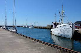 Husbilsplatser i sverige platser mönsterås hamn. Borgholm Monsteras Cavellas B Loggbok
