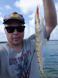 Freshwater sport fishing in Montreal, Quebec and Ontario.: Shore fishing in  Bermuda
