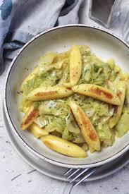 spitzkohl mit schupfnudeln und cheddar rezept einfache gerichte spitzkohl leckere gerichte