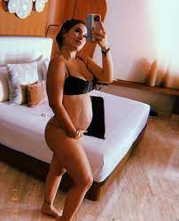 O cantor é filho caçula de leonardo, que fazia dupla com leandro nos. Virginia Fonseca Surge De Biquini Em Foto No Espelho E Exibe Barriga De Seis Meses De Gravidez Sbt