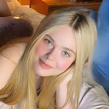 Put a daddy in a FULL TIME MOTHER position bet he'll fold💯🤧