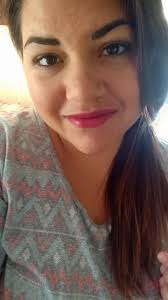 What colors do I mix to get a deep pinkish/magenta color.