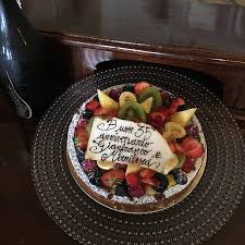 11 frasi spiritose sul matrimonio da scrivere su un biglietto di auguri. Torta Per Il Nostro 35 Anniversario Di Matrimonio A Villa Canton Picture Of Villa Canton Trescore Balneario Tripadvisor