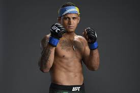 He married jean breckenridge in 1791, had 6 sons and 5 daughters, died in 1827, aged 66, and was buried at bolton, east lothian, scotland.gilbert's writings have contributed greatly to the bank of knowledge that exists regarding the life of his famous brother. Ufc Fight Island Up In The Air As Gilbert Burns Contracts Covid 19