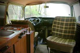 Www Combi Des Alpes Com Jack Le Texan 1978 Vw T2 Westfalia Original Interieur Berlin Louez Le Decouvrez Le Reblochon Land Combi Louer Combi Vw Location