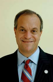 Kerekes continues to slam DeStefano over New Haven police chief issue;  mayor set to announce new top cop at 3 p.m.